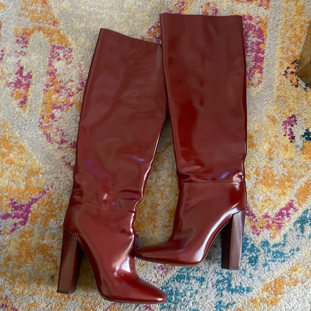 Chloe Burgundy Knee Boots